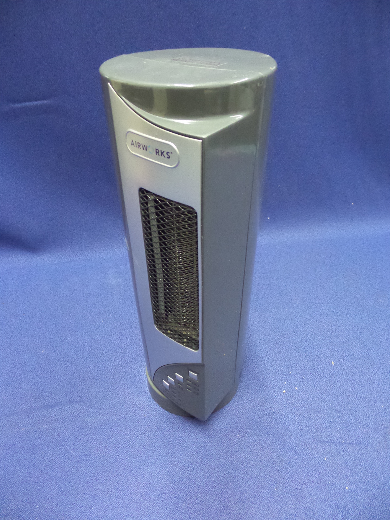 Airworks 800W Oscillating Heater Fan Allsold.ca Buy & Sell Used